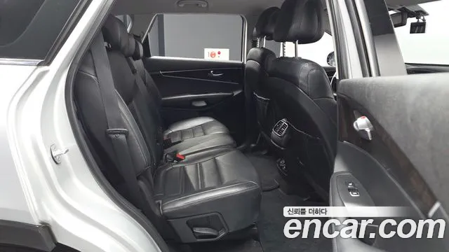 Kia Sorento 2016 thumb 12