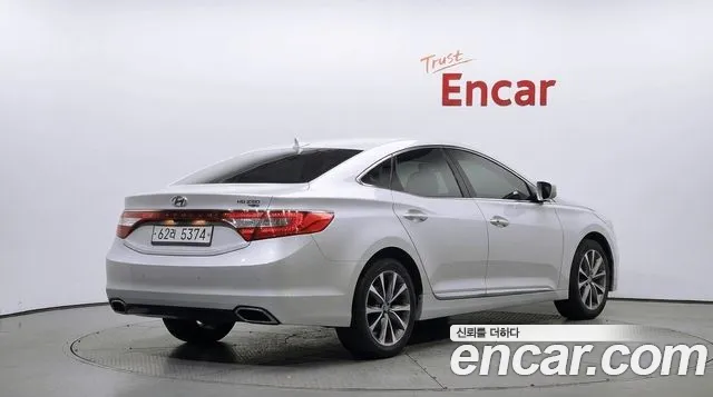 Hyundai Grandeur 2014 thumb 2