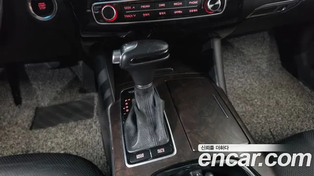 Kia K9 2012 thumb 9