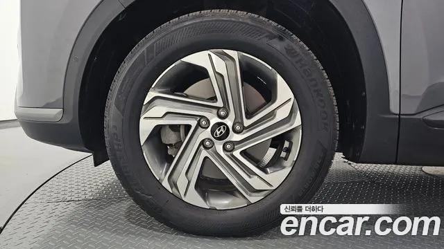 Hyundai Santa Fe 2023 thumb 5
