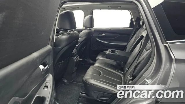Hyundai Santa Fe 2023 thumb 12