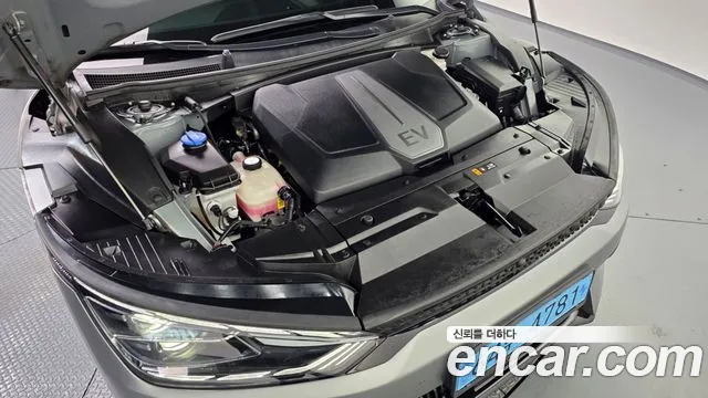 Kia EV6 2023 thumb 6