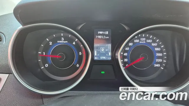 Hyundai Avante 2014 thumb 8