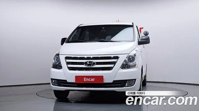 Hyundai Starex 2017 thumb 3