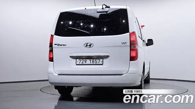 Hyundai Starex 2017 thumb 4