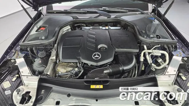 Mercedes-Benz E-Класс 2020 thumb 5