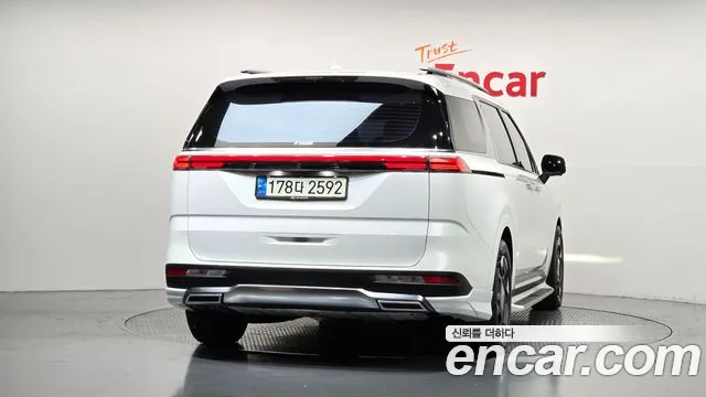 Kia Carnival 2020 thumb 4