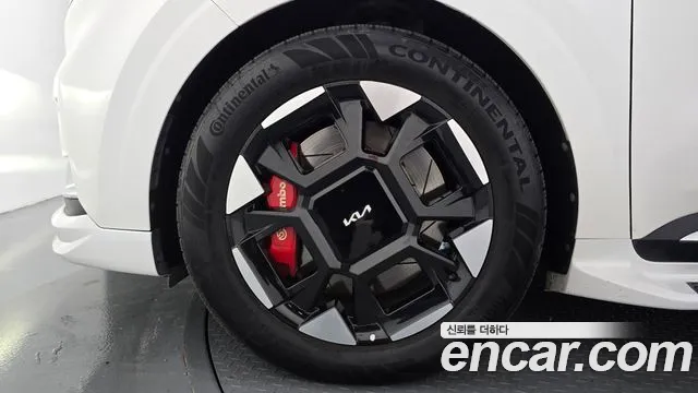Kia Carnival 2020 thumb 5