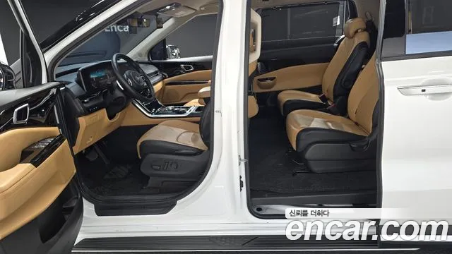 Kia Carnival 2020 thumb 11