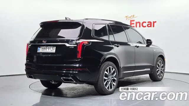 Cadillac XT6 2022 thumb 2