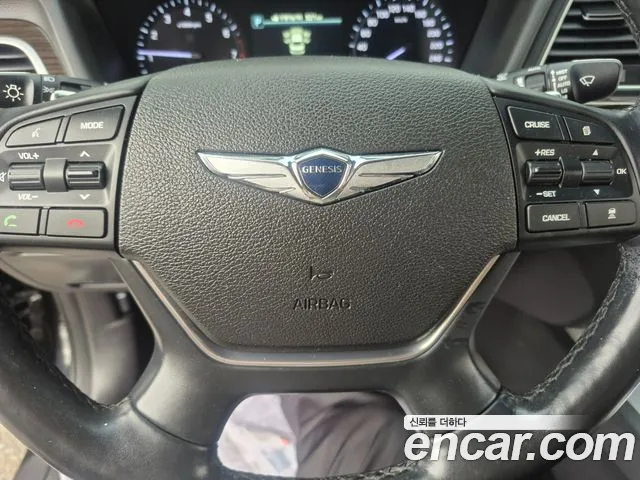 Genesis G80 2018 thumb 9