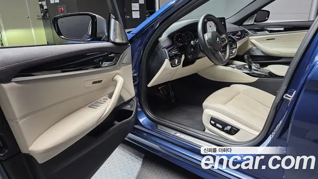 BMW 5-Series 2021 thumb 10