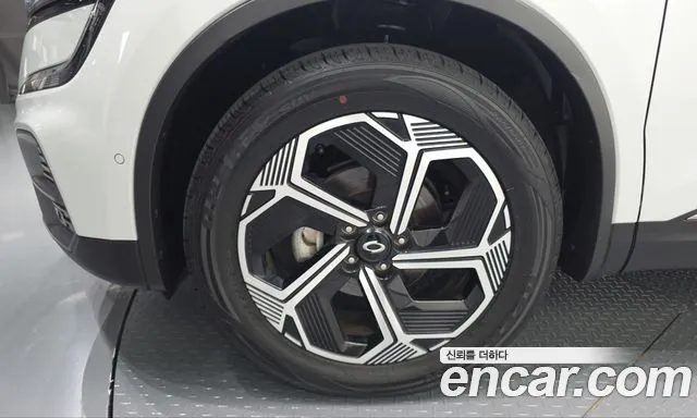 Renault-KoreaSamsung Koleos 2024 thumb 4