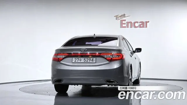 Hyundai Grandeur 2011 thumb 4