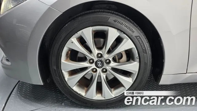 Hyundai Grandeur 2011 thumb 5