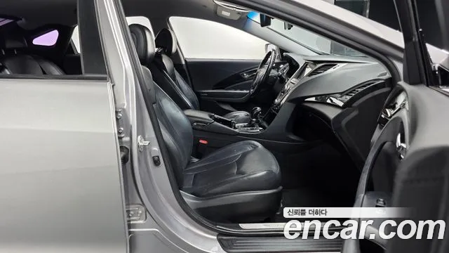 Hyundai Grandeur 2011 thumb 11