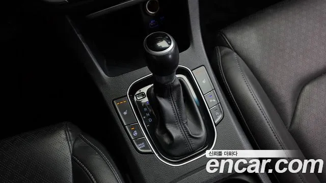 Hyundai i30 2017 thumb 9