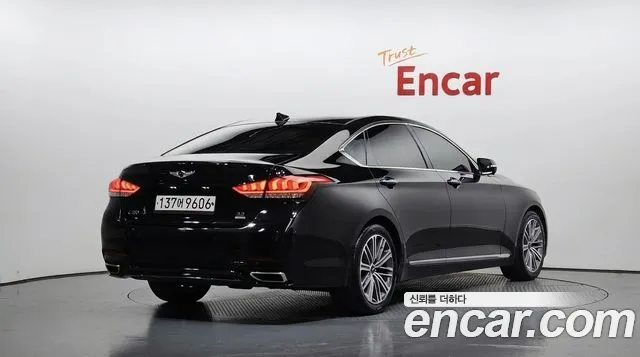 Genesis G80 2018 thumb 2