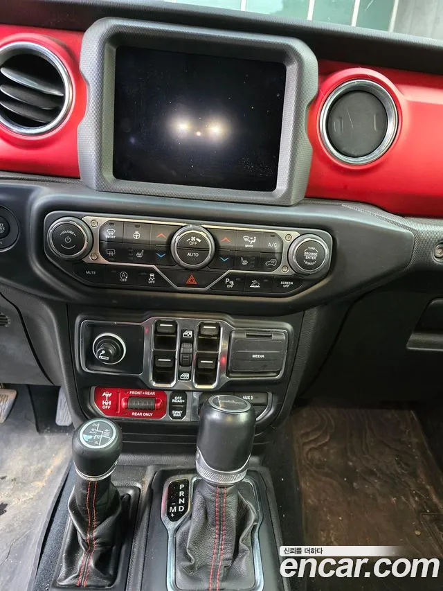 Jeep Gladiator 2022 thumb 8