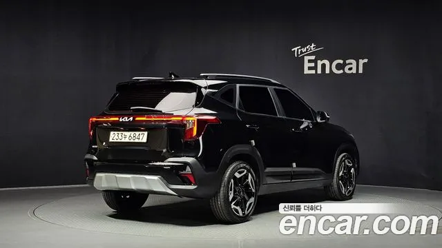 Kia Seltos 2023 thumb 2