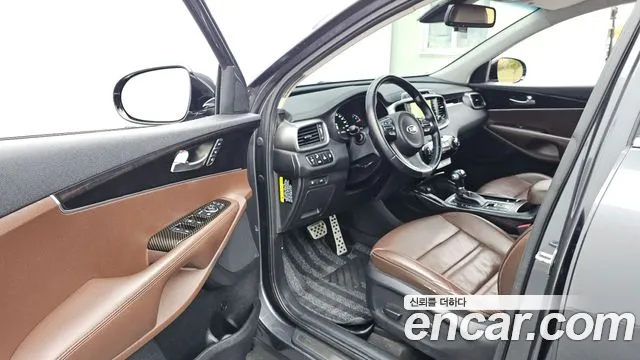 Kia Sorento 2015 thumb 10