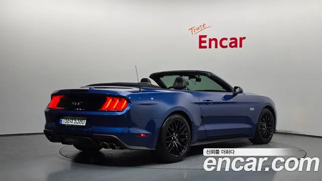 Ford Mustang Mach-E 2022 thumb 2