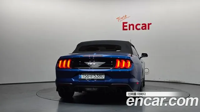 Ford Mustang Mach-E 2022 thumb 4