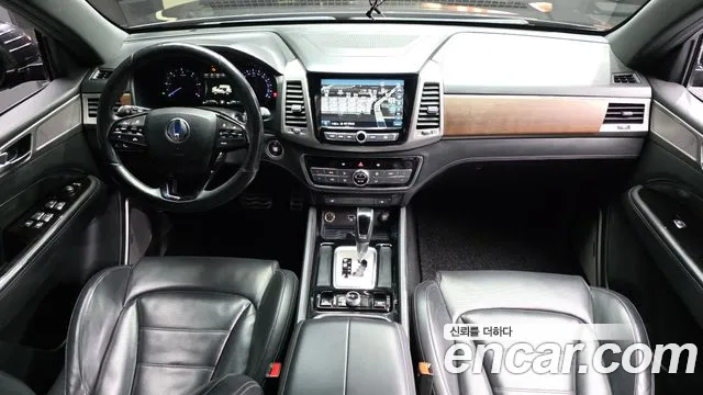 KG_Mobility_Ssangyong Rexton 2017 thumb 6