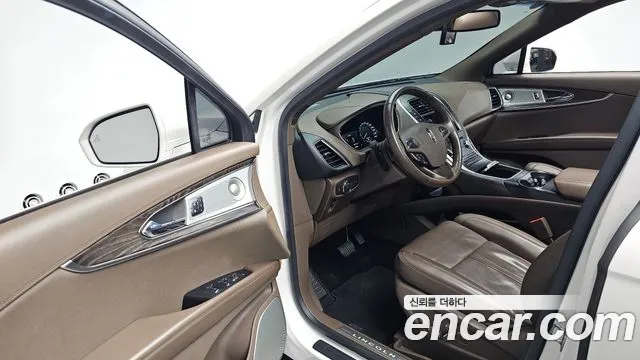 Lincoln MKX 2018 thumb 10