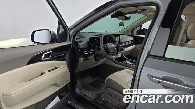 Kia Carnival 2024 thumb 10