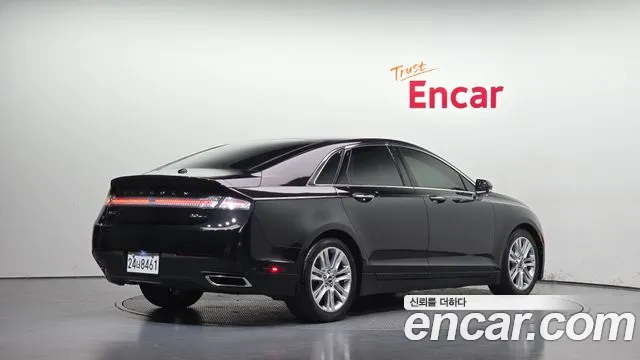 Lincoln MKZ 2014 thumb 2