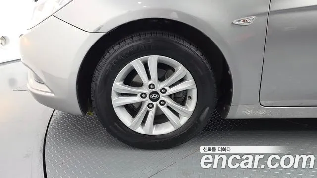 Hyundai Sonata 2010 thumb 5