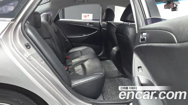 Hyundai Sonata 2010 thumb 12