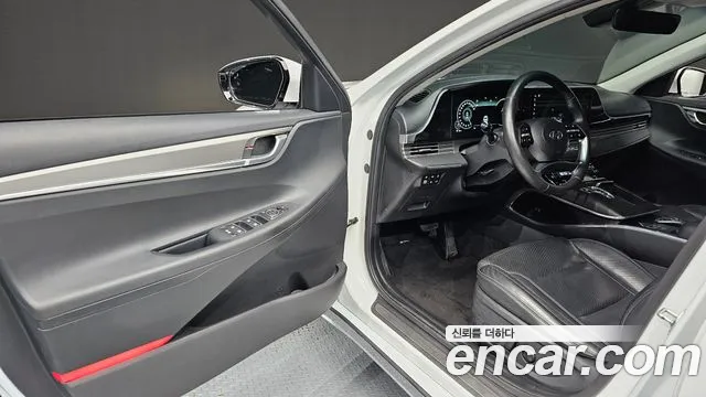 Hyundai Grandeur 2022 thumb 10