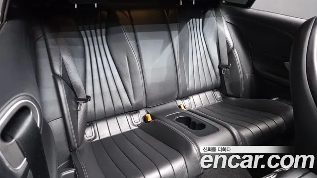 Mercedes-Benz E-Класс 2022 thumb 12