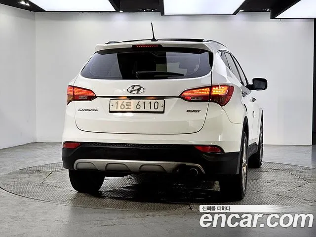 Hyundai Santa Fe 2012 thumb 3