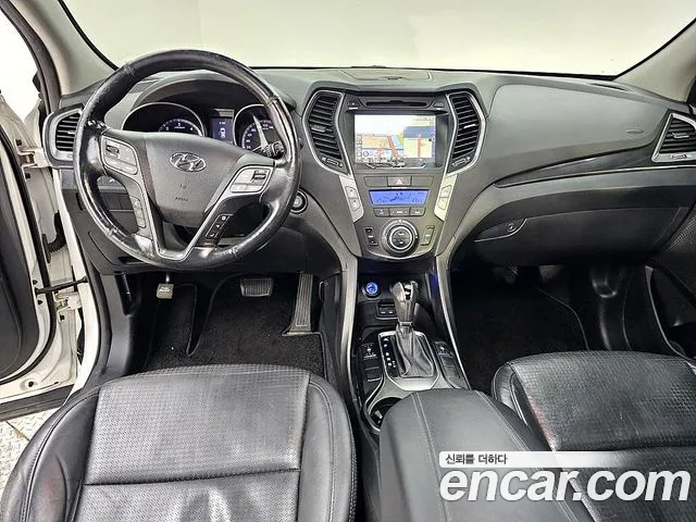 Hyundai Santa Fe 2012 thumb 5
