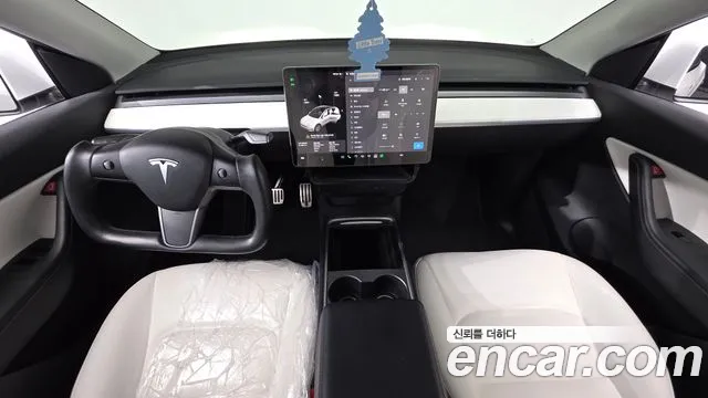 Tesla Model Y 2021 thumb 6