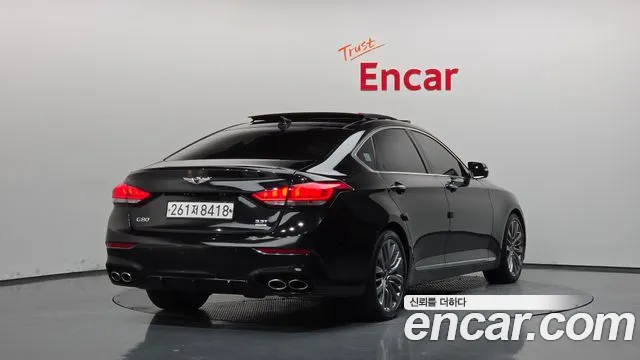 Genesis G80 2017 thumb 2