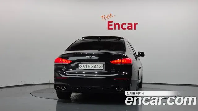 Genesis G80 2017 thumb 4