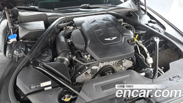 Genesis G80 2017 thumb 6