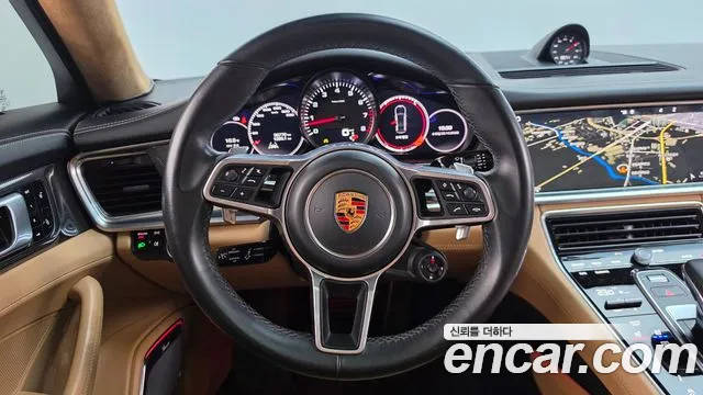 Porsche Panamera 2018 thumb 12
