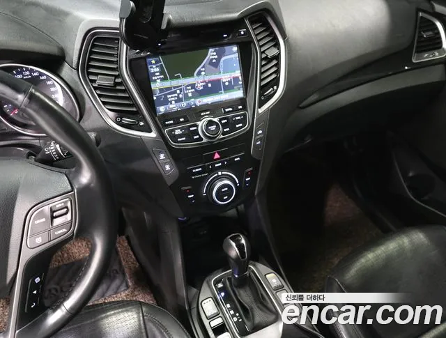 Hyundai Santa Fe 2012 thumb 9