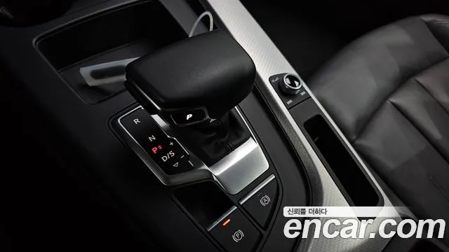 Audi A4 2021 thumb 9