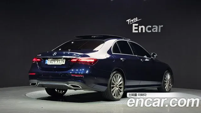 Mercedes-Benz E-Класс 2021 thumb 2