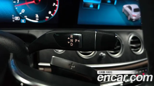 Mercedes-Benz E-Класс 2022 thumb 8