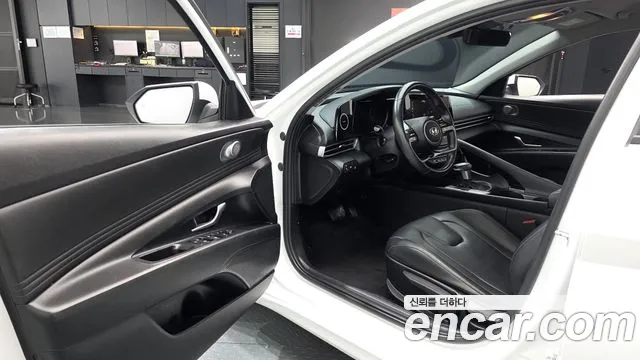 Hyundai Avante 2021 thumb 10