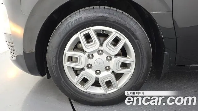 Hyundai Staria 2022 thumb 5