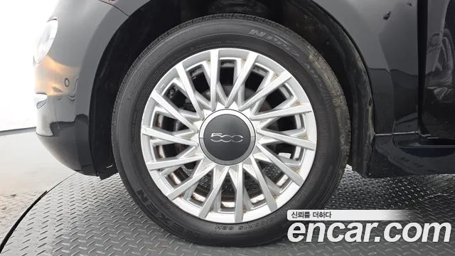 Fiat 500 2018 thumb 5