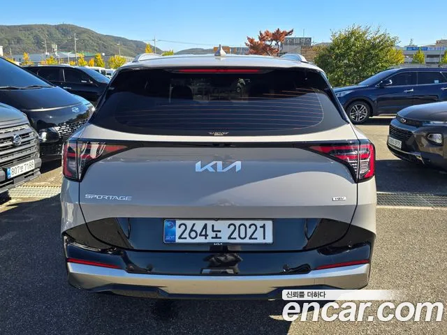 Kia Sportage 2025 thumb 4